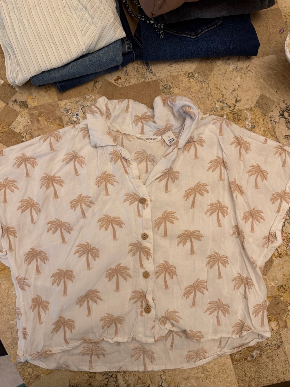 Lightweight White Button-Down Top with Tan Palm Print